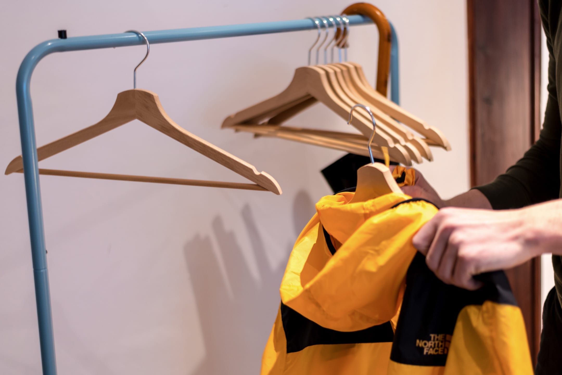 Problems with coworking - security Problems with coworking-security